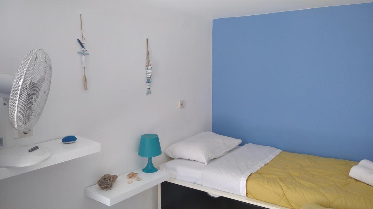Traditional Renovated House In The Centre Of أنافي المظهر الخارجي الصورة