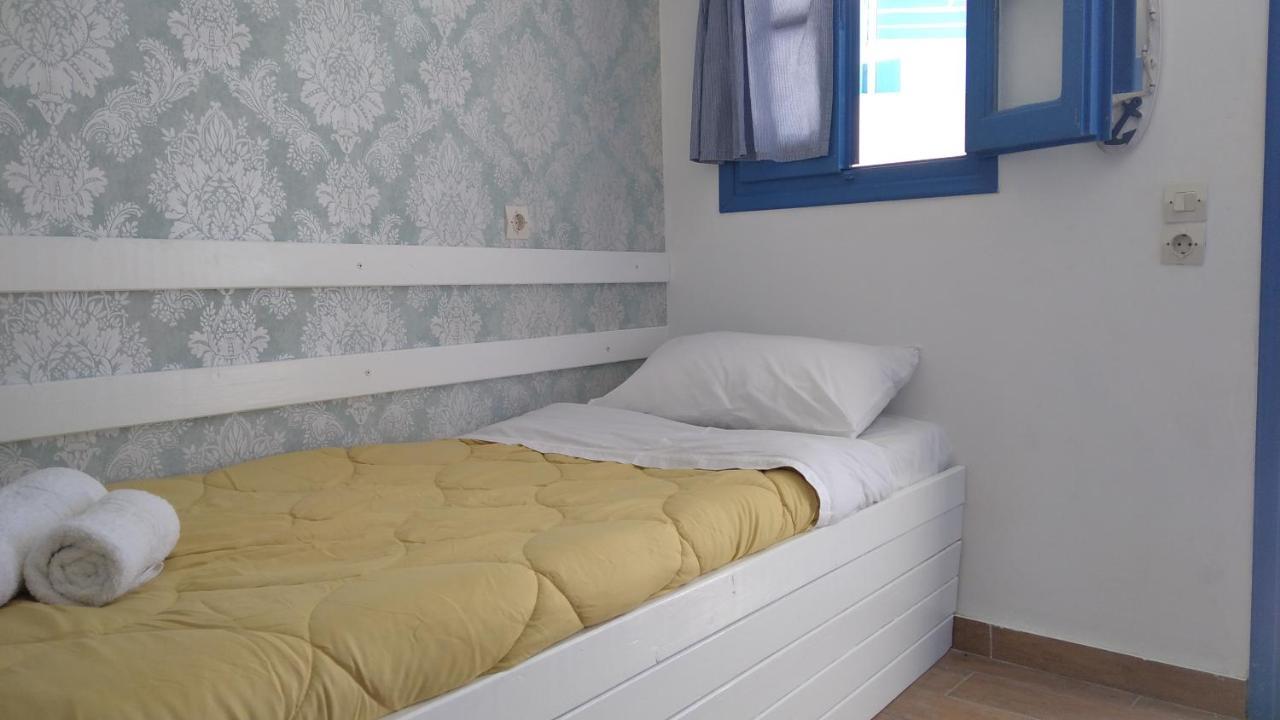 Traditional Renovated House In The Centre Of أنافي المظهر الخارجي الصورة